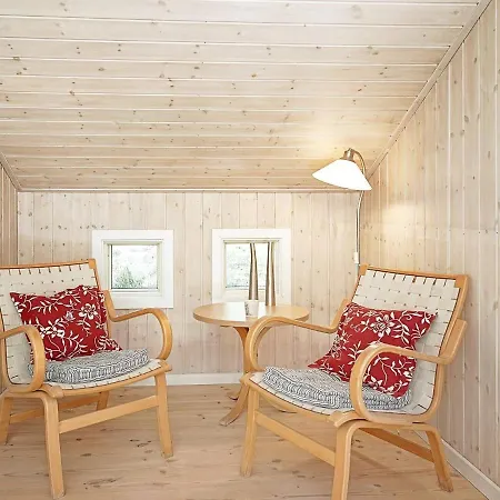 Holiday home Four-bedroom Holiday In Nexo 14
